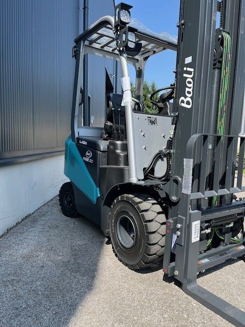 Baoli KBE20 Elektro 4 Rad-Stapler www.staplerprofi.co.at Baoli KBE20 Elektro 4 Rad-Stapler www.staplerprofi.co.at