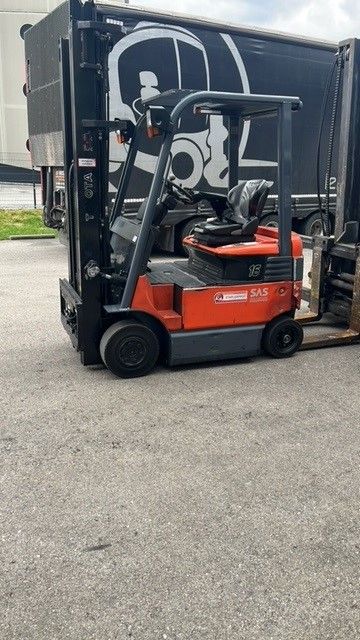 Toyota 16 Elektro 4 Rad-Stapler www.staplerprofi.co.at