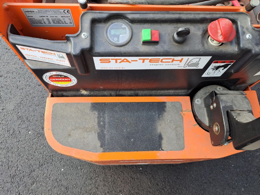 Doosan-LEDH 18-Niederhubwagen-www.sta-tech.de