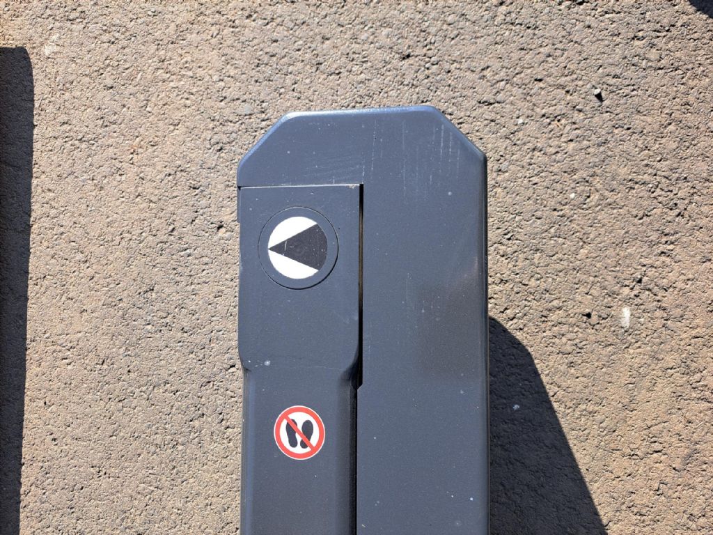 Genkinger-EGPL16/43TR.-Vierwege Seitenstapler-www.sta-tech.de