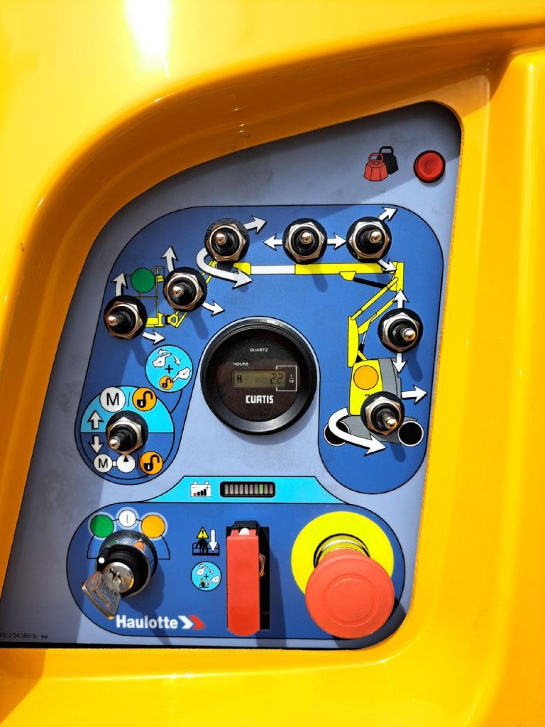 Haulotte-HA12CJ+-Gelenkteleskopbhne-www.sta-tech.de
