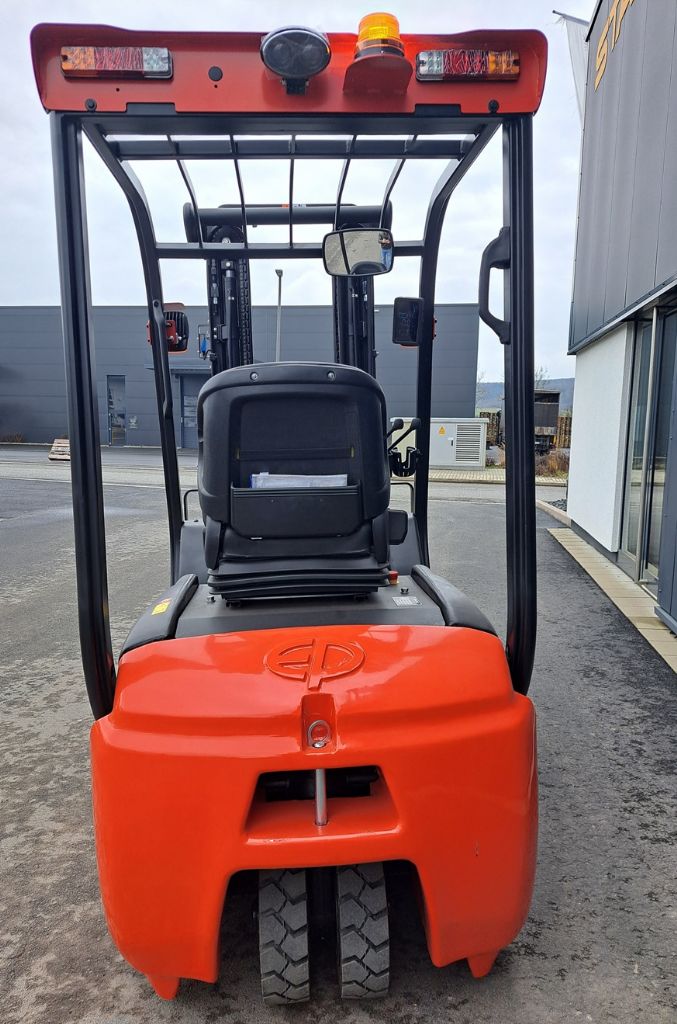 EP-TDL161-Elektro 3 Rad-Stapler-www.sta-tech.de