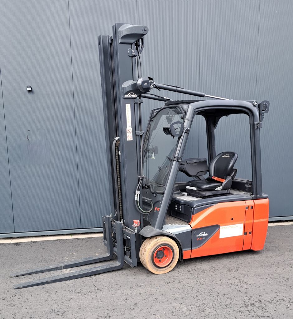 Linde-E18L-Elektro 3 Rad-Stapler-www.sta-tech.de