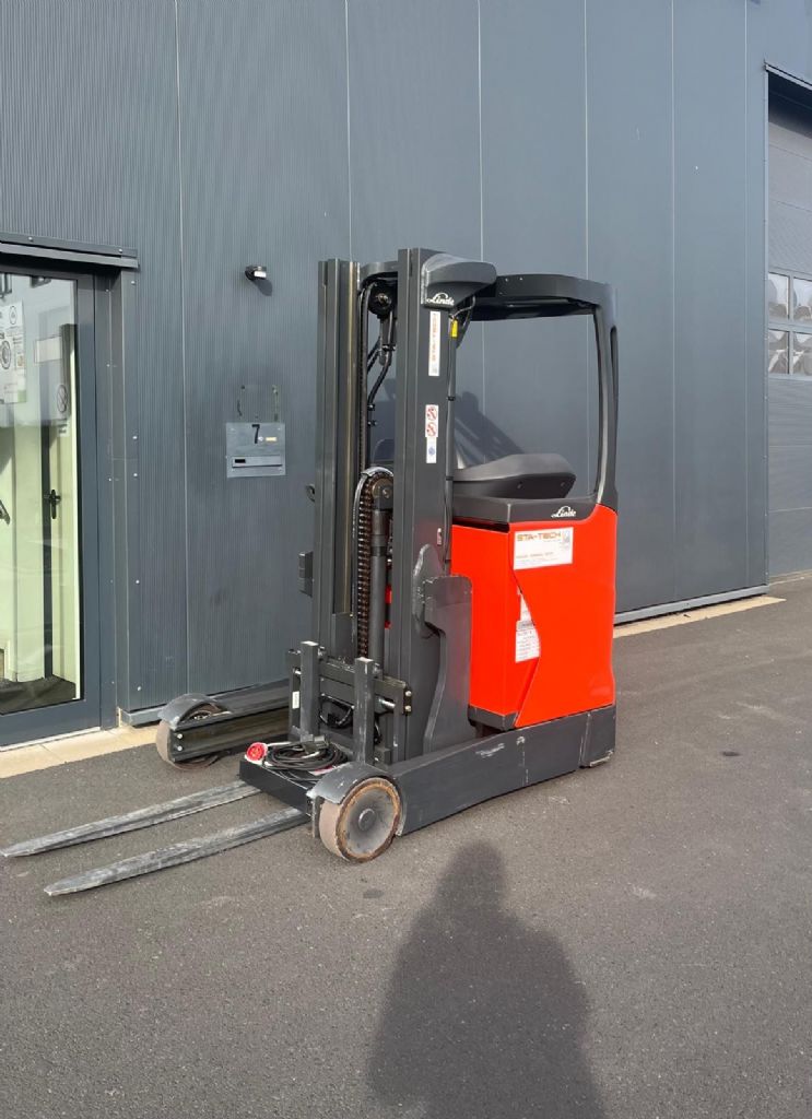 Linde-R12B-01-Schubmaststapler-www.sta-tech.de