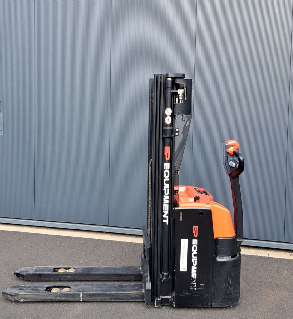 EP-WSA161-Hochhubwagen-www.sta-tech.de