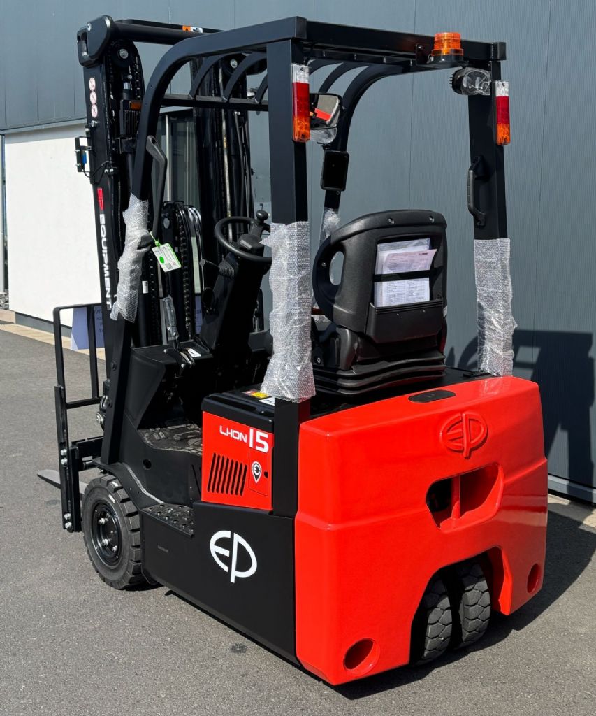 EP-CPD15 TVL-Elektro 3 Rad-Stapler-www.sta-tech.de