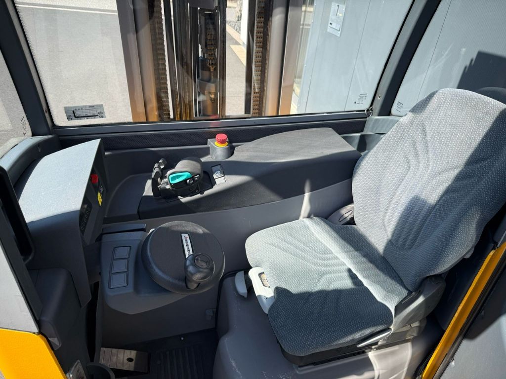 Jungheinrich-ETV 214 K�hlhaus-Schubmaststapler-www.sta-tech.de