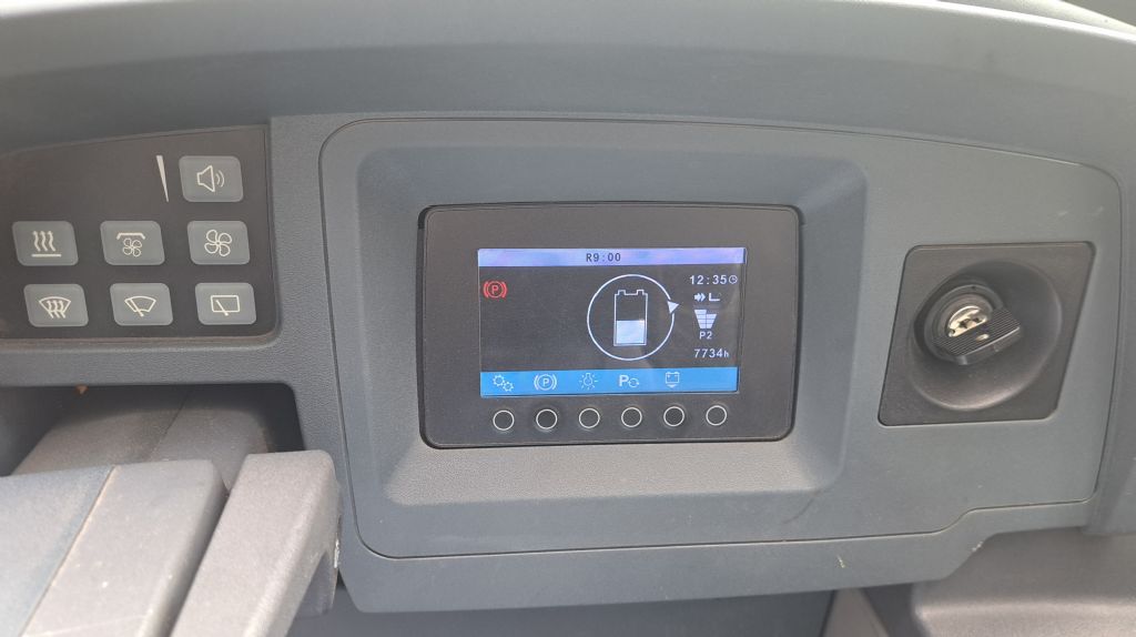 Jungheinrich-ETV 214 K�hlhaus-Schubmaststapler-www.sta-tech.de