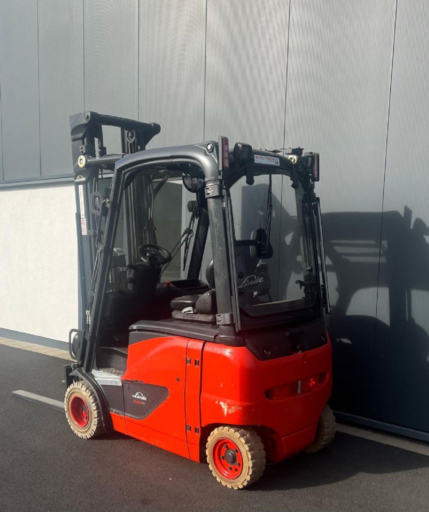 Linde-E20PH-Elektro 4 Rad-Stapler-www.sta-tech.de