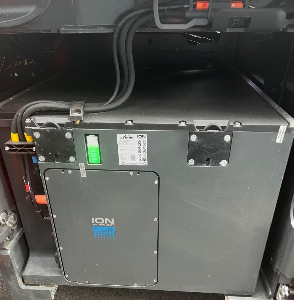 Linde-X50-01-Elektro 4 Rad-Stapler-www.sta-tech.de