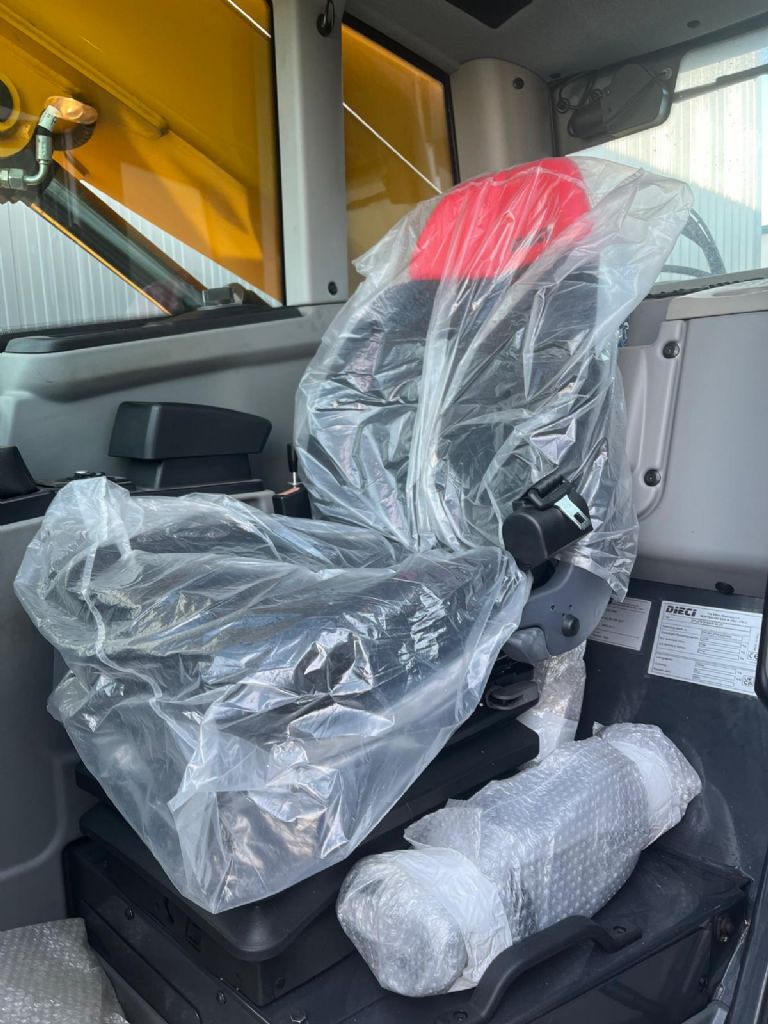 Dieci-Icarus 45.17-Teleskopstapler starr-www.sta-tech.de