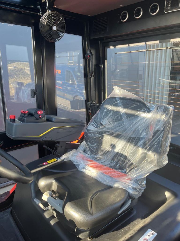 EP-EFL1203-HV-6-Schwerlaststapler - Elektro-www.sta-tech.de