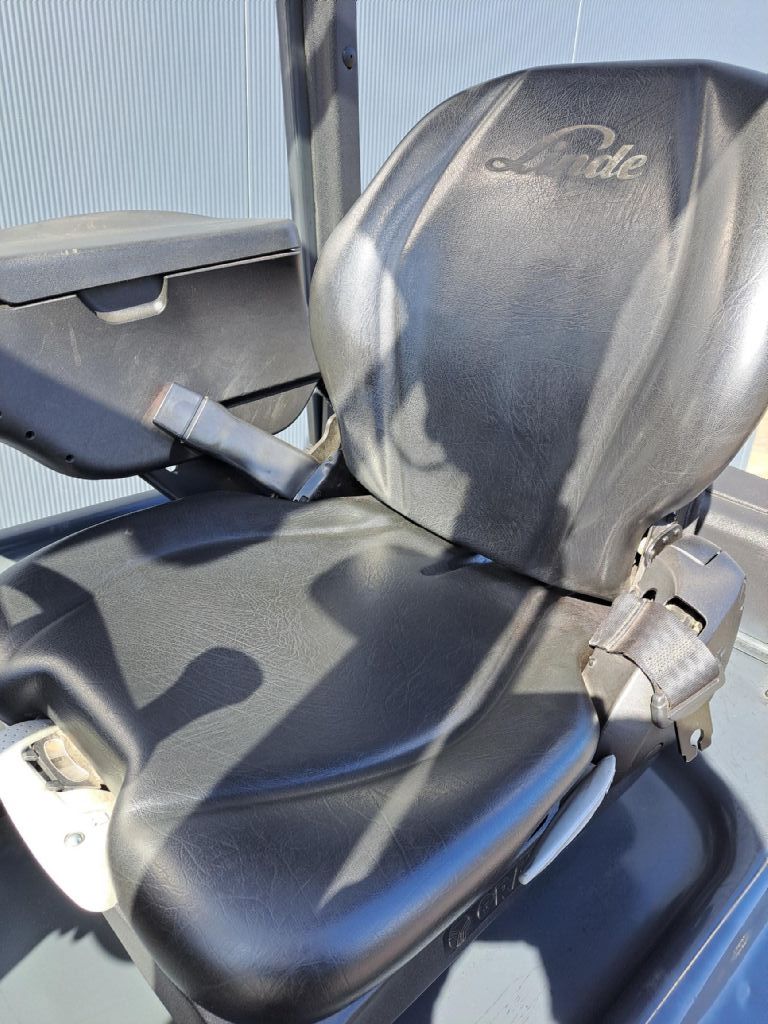 Linde-E16PH-02-Elektro 4 Rad-Stapler-www.sta-tech.de