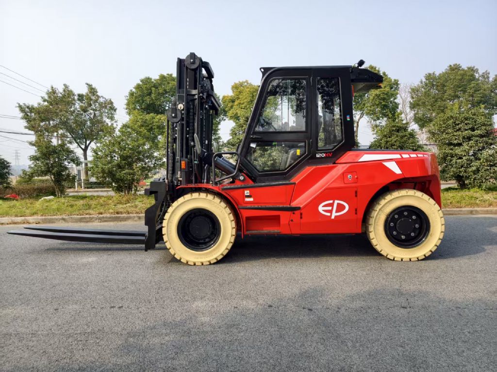 EP-EFL1203-HV-6-Elektro 4 Rad-Stapler-www.sta-tech.de