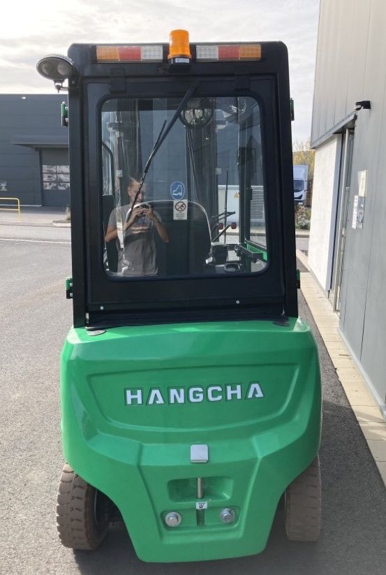 Hangcha-CPD30-XD4-SI26 (Lithium-Ionen)-Elektro 4 Rad-Stapler-www.sta-tech.de