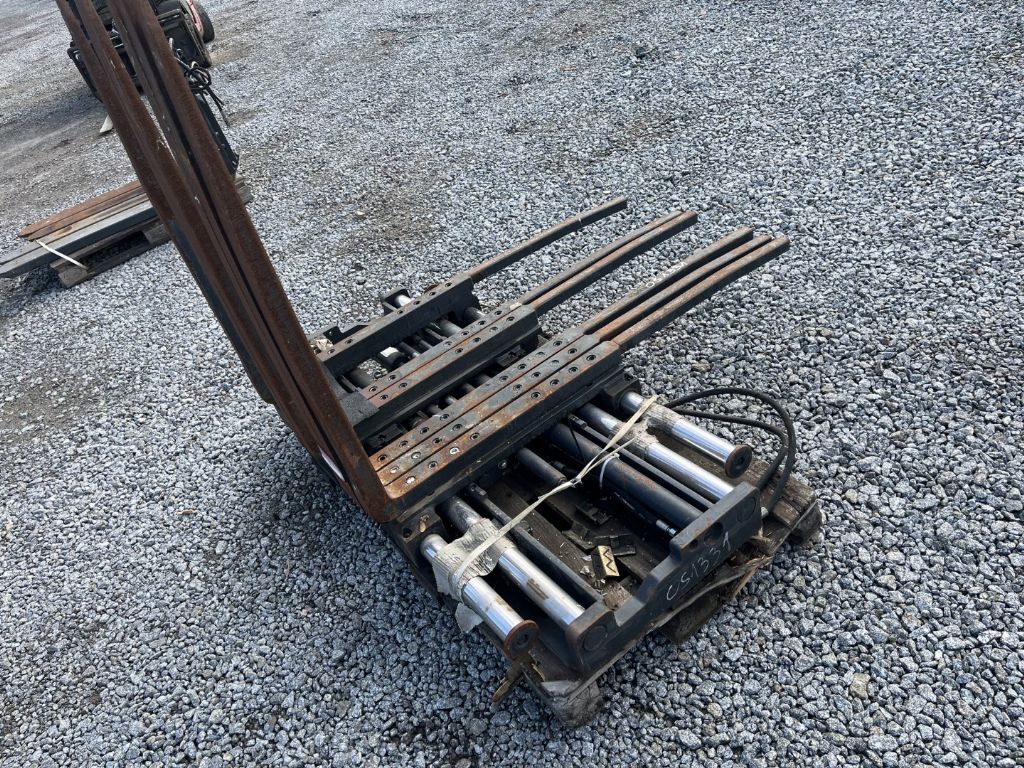 Meyer 6-5306F Multi-pallet handler www.superlift-forklift.com