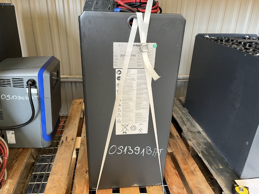 *Sonstige ENERSYS 24V 4 NXS 560 Drive battery www.superlift-forklift.com