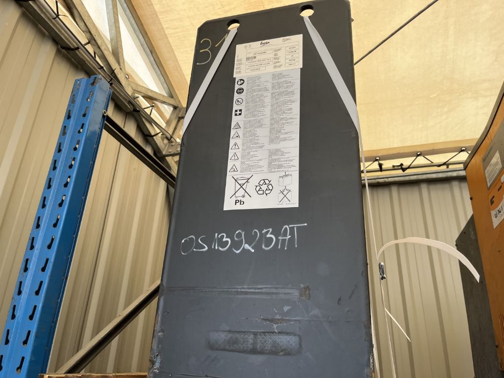 *Sonstige ENERSYS 48V 4PZQ 688 Drive battery www.superlift-forklift.com