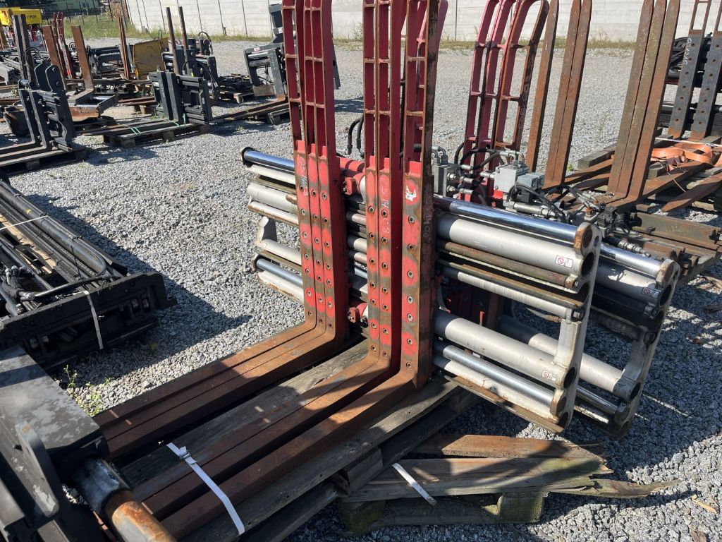 Durwen DRPK30 Multi-pallet handler www.superlift-forklift.com