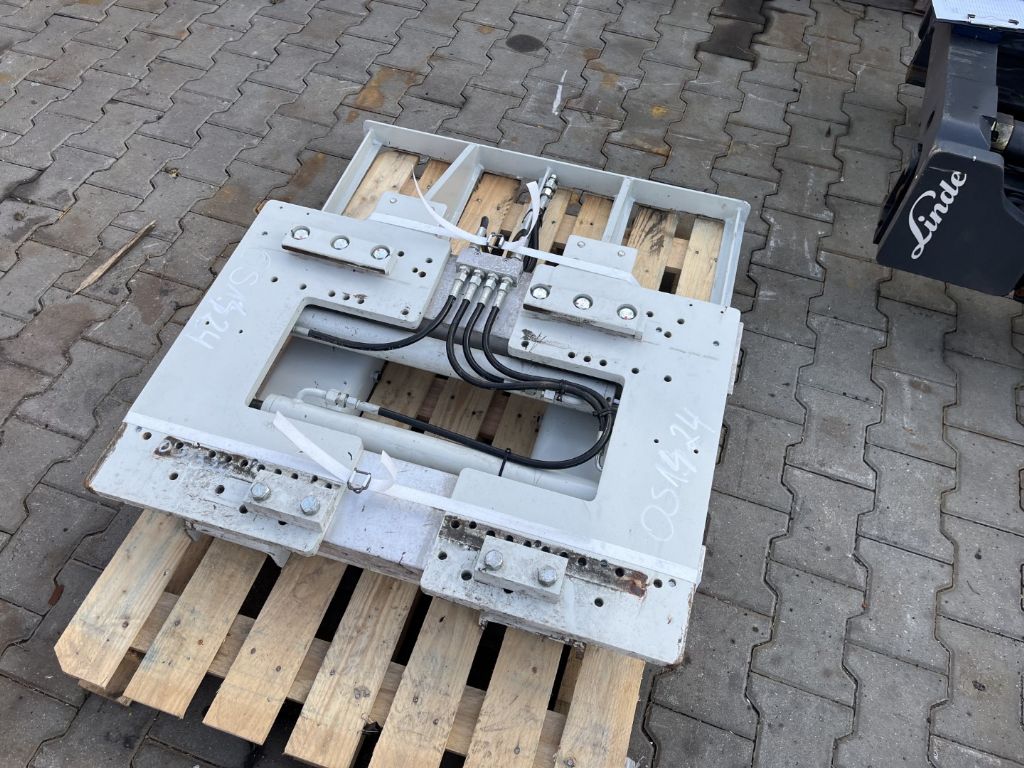 Cascade UPF2 Fork positioners www.superlift-forklift.com