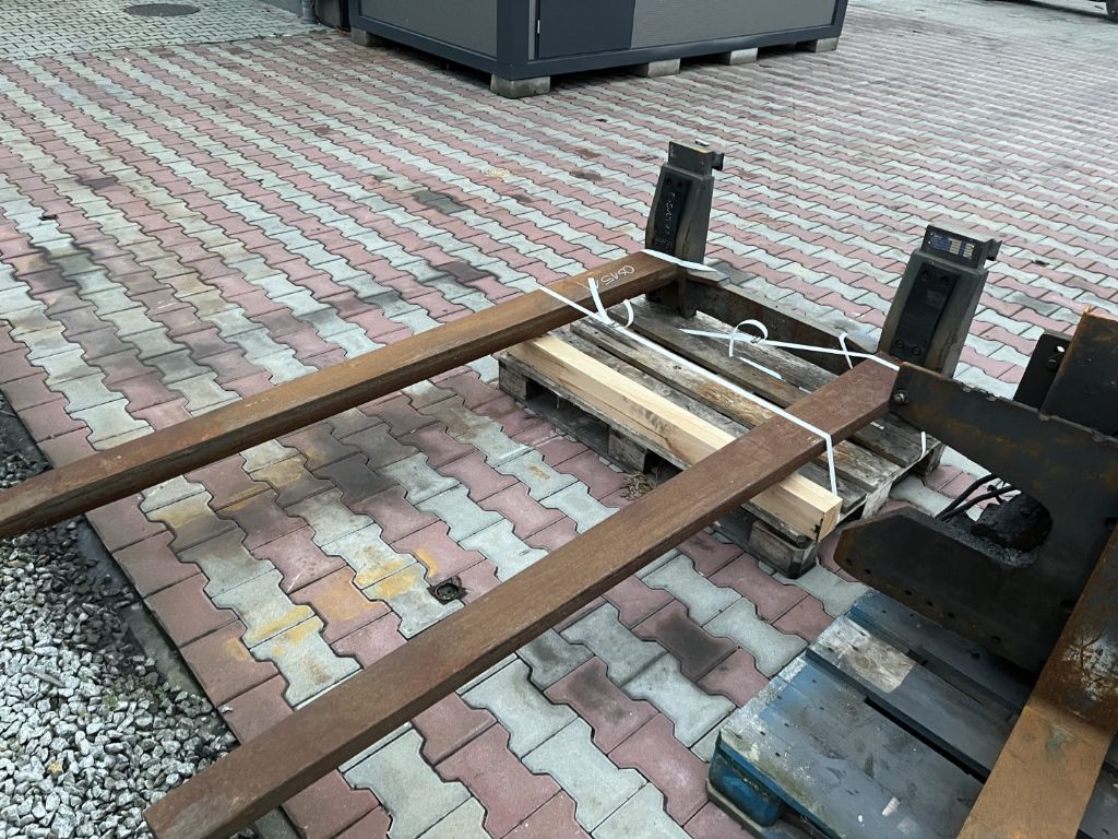 *Sonstige Barou 15796 Gabeln www.superlift-forklift.com