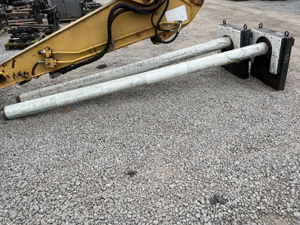 Durwen Carpet Carrying Ram TTD 160-SO  Kranarm www.superlift-forklift.com