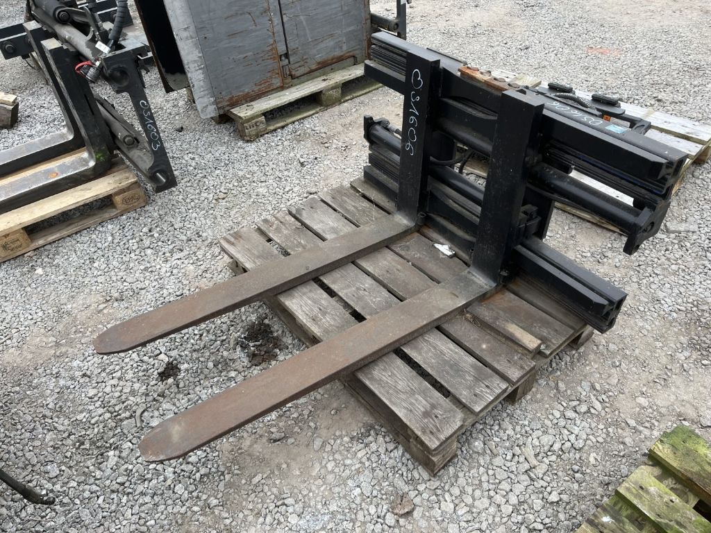 Cascade 44G Fork positioners www.superlift-forklift.com