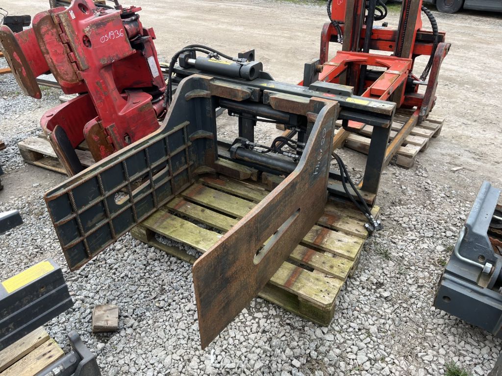 Stabau S15-BKZI 20-S-SO  Bale clamps www.superlift-forklift.com