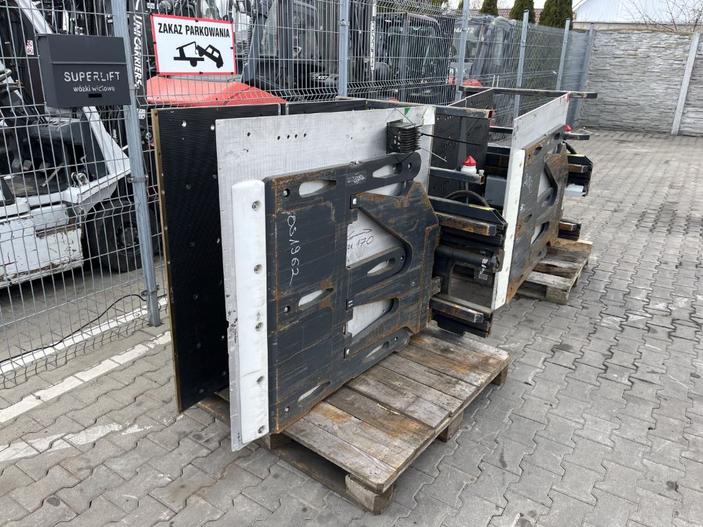 Cascade 12G35089 R1 Appliance clamp www.superlift-forklift.com
