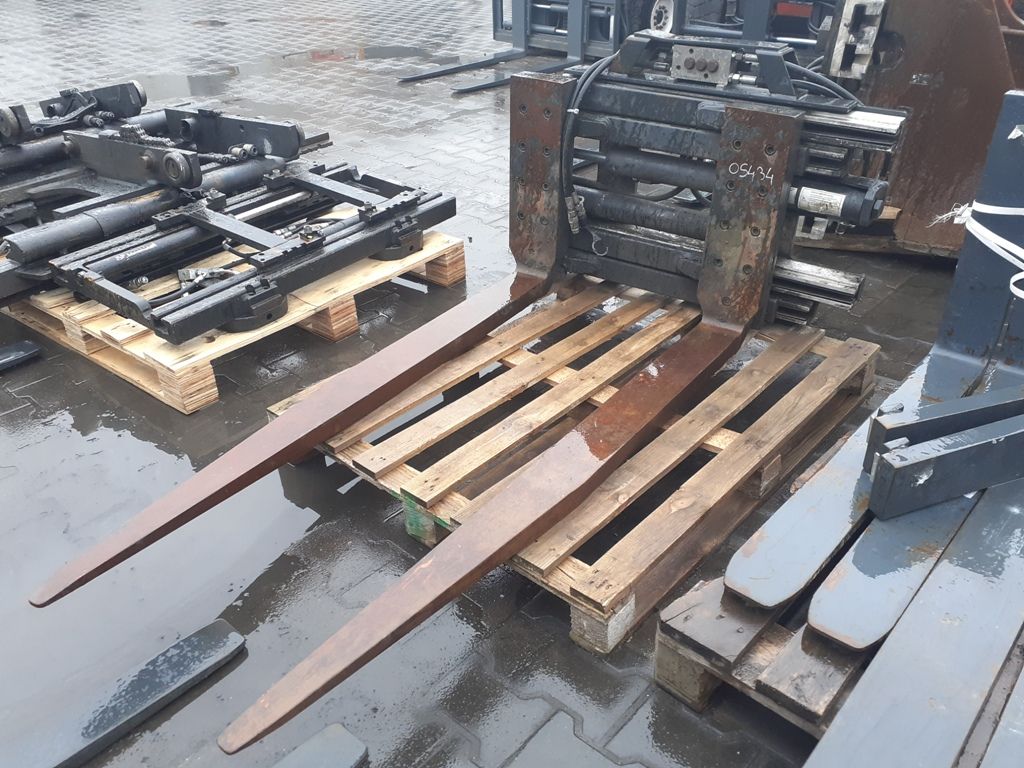 Meyer 3-1304K Fork positioners www.superlift-forklift.com