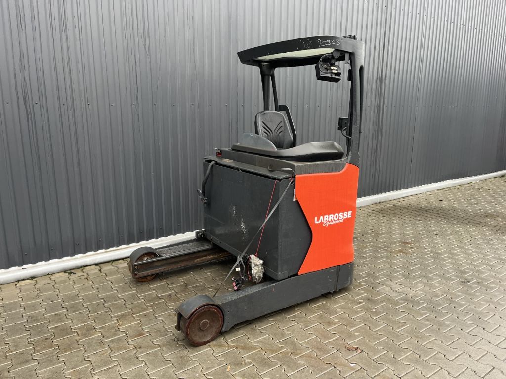 Linde R14HD-01 Reach Truck www.superlift-forklift.com