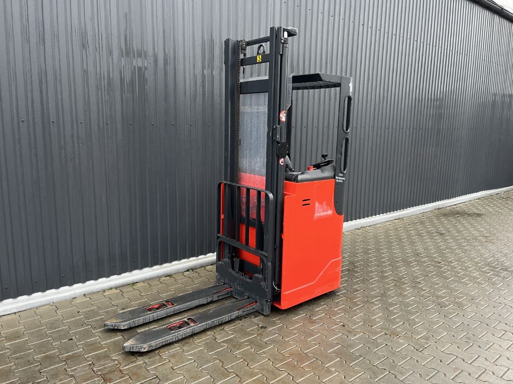 Linde L16R Stacker sit on www.superlift-forklift.com
