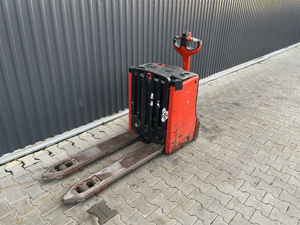 Linde T16L Electric Pallet Truck www.superlift-forklift.com