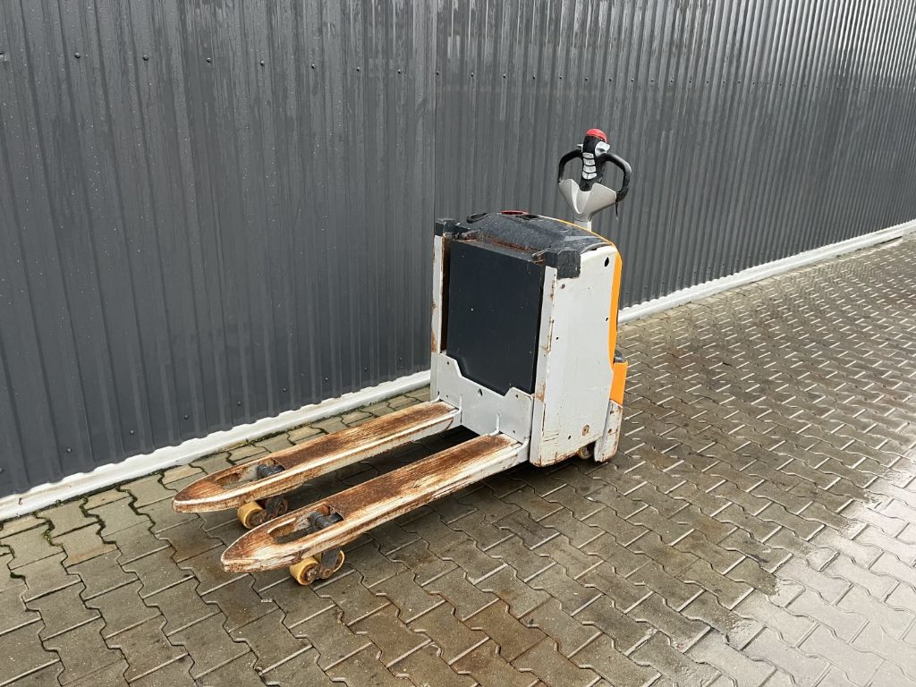 Still EXU-H18 Electric Pallet Truck www.superlift-forklift.com