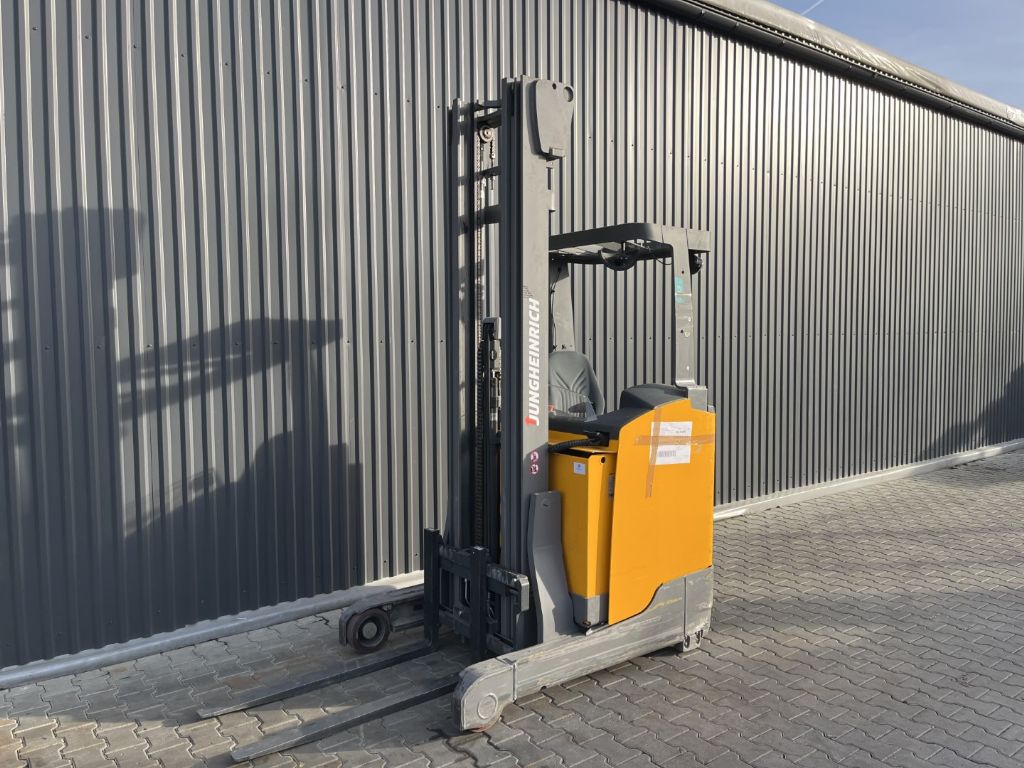 Jungheinrich ETV112 Reach Truck www.superlift-forklift.com