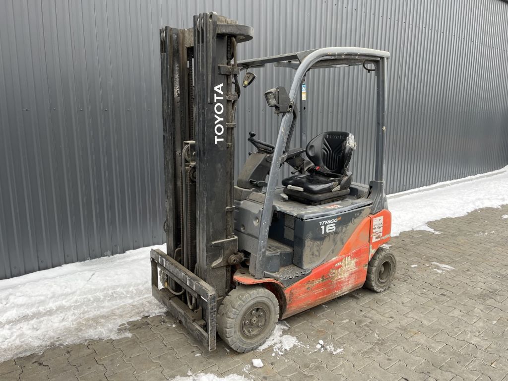 Toyota 8FBMK16T Electric 4-wheel forklift www.superlift-forklift.com