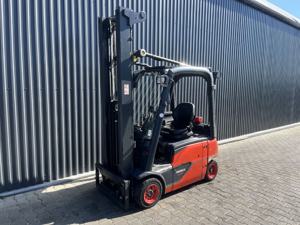 Linde E16P-02 Electric 4-wheel forklift www.superlift-forklift.com