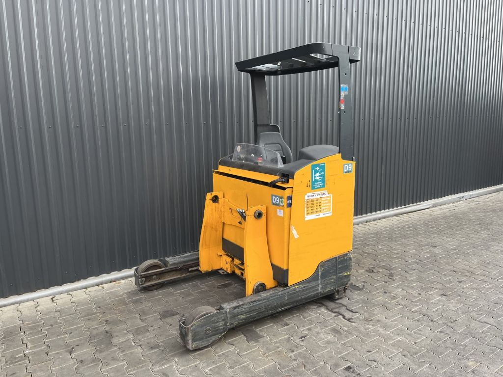 Jungheinrich ETV214 Reach Truck www.superlift-forklift.com