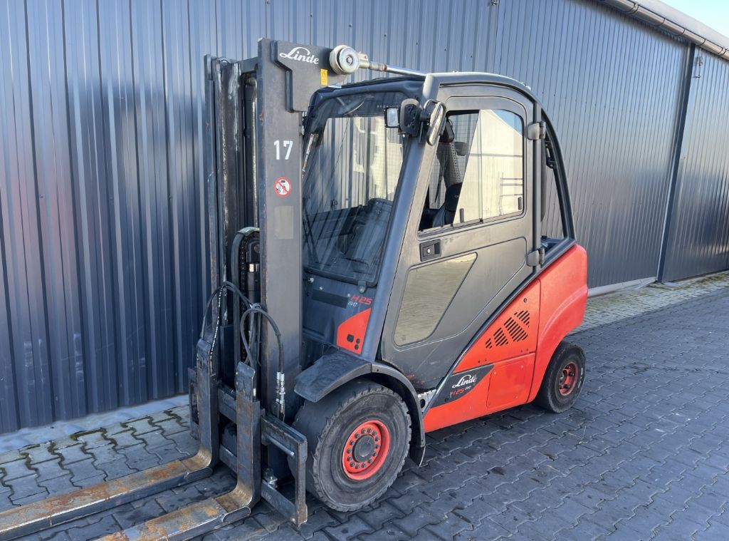 Linde H25D-02/600 Diesel Forklift www.superlift-forklift.com