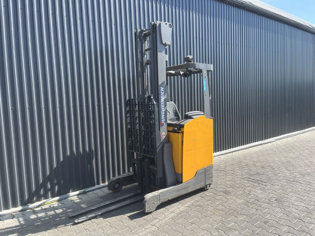 Jungheinrich ETV110 Reach Truck www.superlift-forklift.com