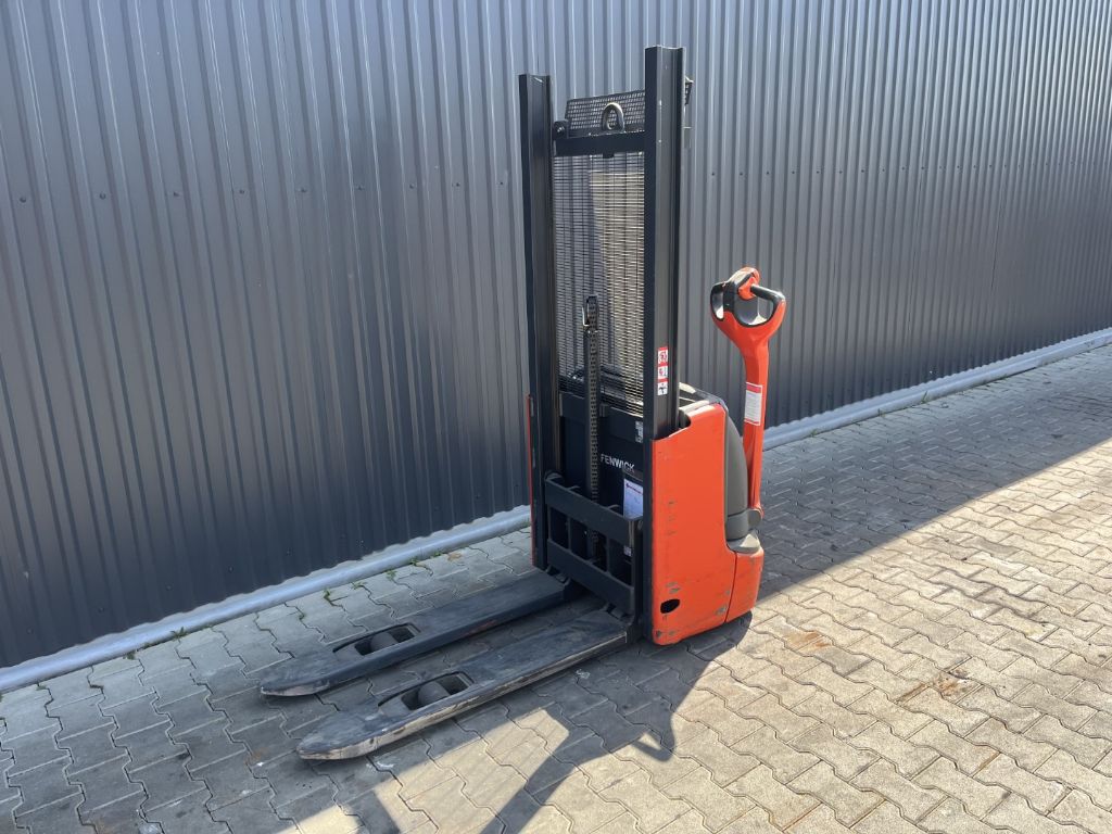 Linde L10B High Lift stacker www.superlift-forklift.com