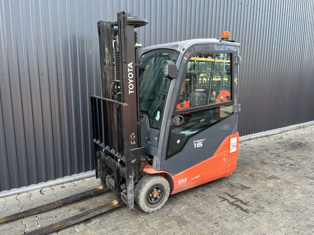 Toyota 8FBE16T Electric 3-wheel forklift www.superlift-forklift.com
