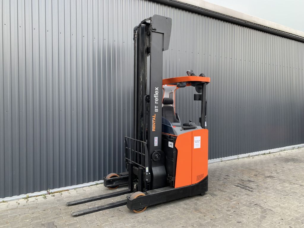 BT RRE140HE Reach Truck www.superlift-forklift.com