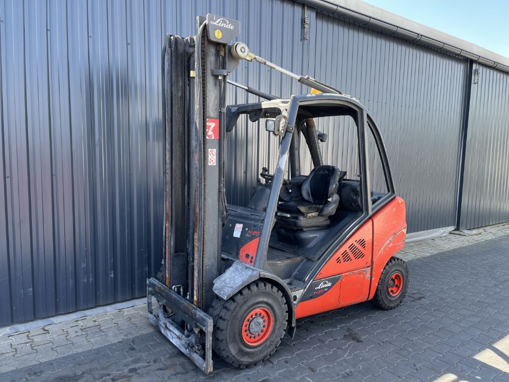 Linde H25D-02/600 Diesel Forklift www.superlift-forklift.com