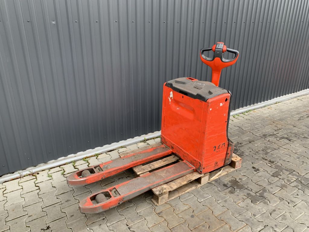 Linde T16 Electric Pallet Truck www.superlift-forklift.com