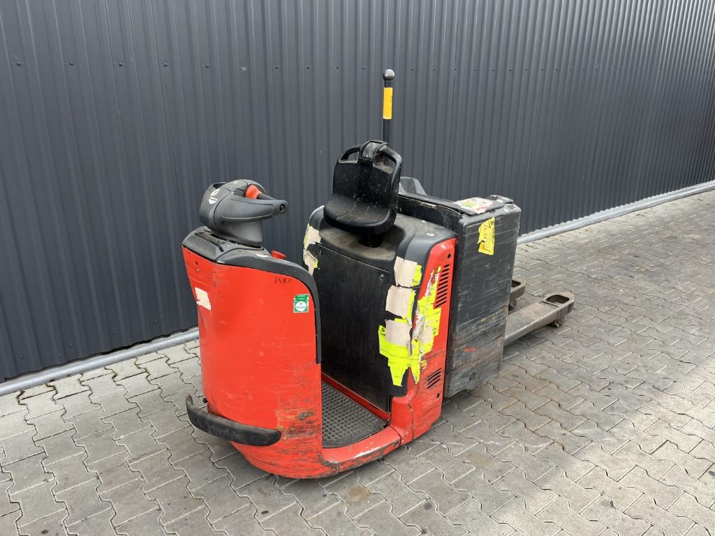 Linde N20 Low Level Order Picker www.superlift-forklift.com