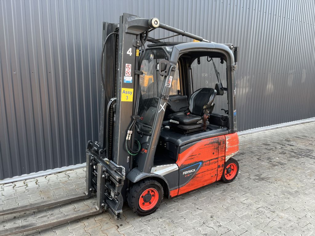Linde E16P-02 Electric 4-wheel forklift www.superlift-forklift.com