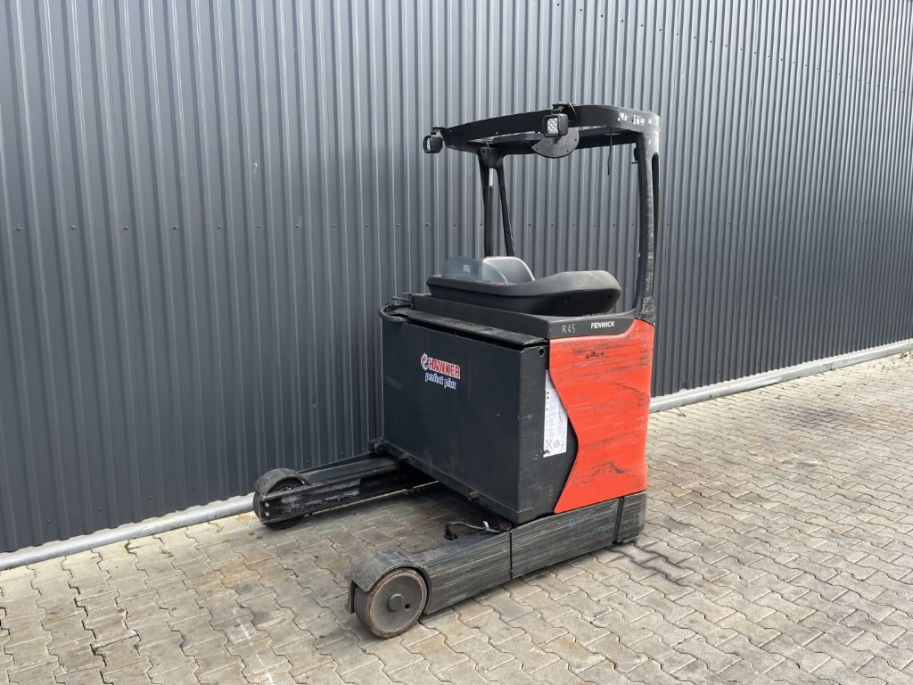 Linde R14-01 Reach Truck www.superlift-forklift.com