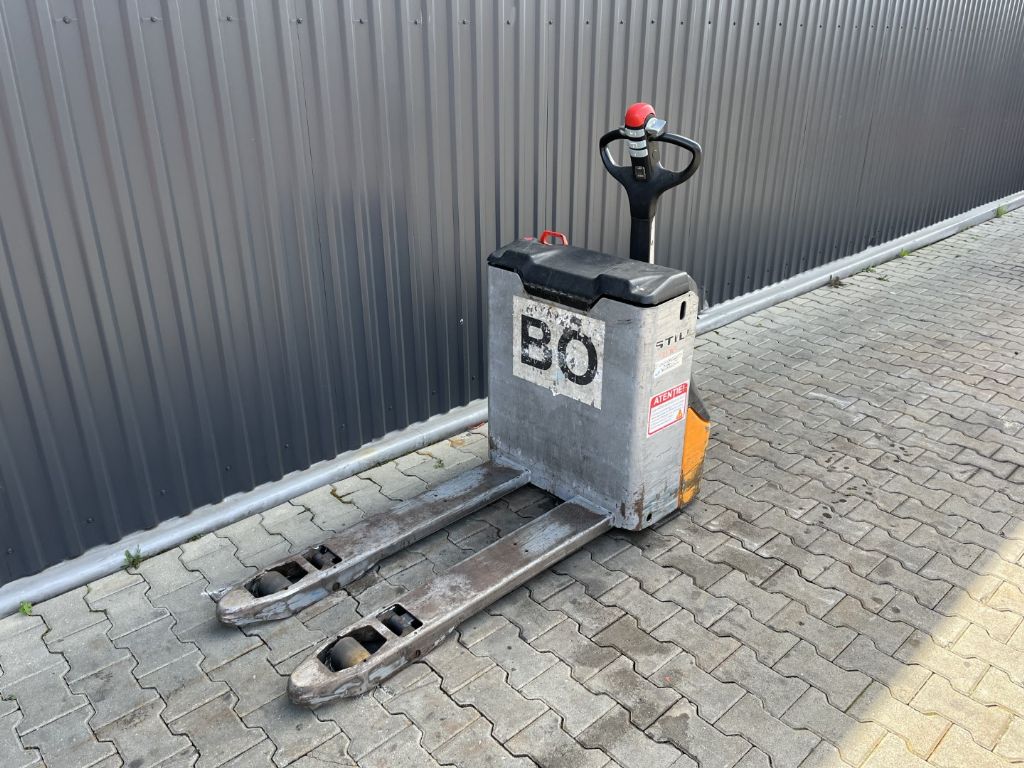 Still ECU16 Electric Pallet Truck www.superlift-forklift.com