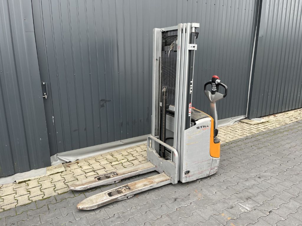 Still EXV12i Pedestrian Stacker www.superlift-forklift.com